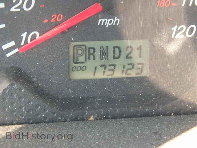 2003 MAZDA TRIBUTE - VIN: 4F2CZ06133KM04499 - Фото 8
