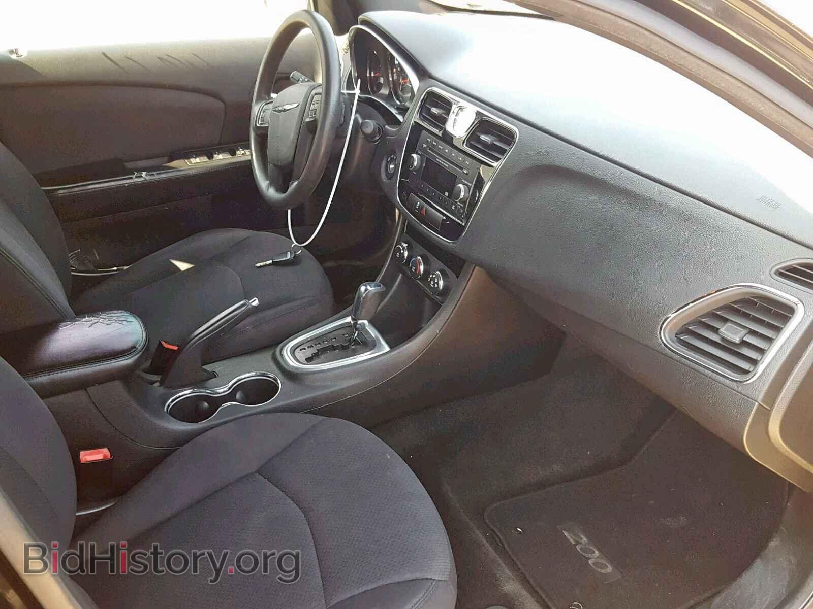 2012 CHRYSLER 200 - VIN: 1C3CCBAB6CN318992 - Фото 5