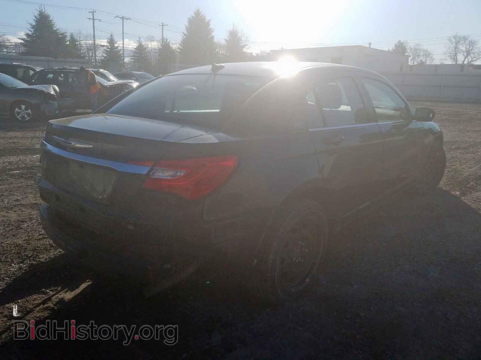 2014 CHRYSLER 200 - VIN: 1C3CCBAB2EN213952 - Фото 4