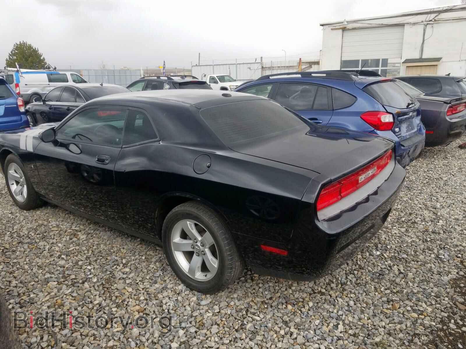 2010 DODGE CHALLENGER - VIN: 2B3CJ4DV9AH208805 - Photo 3