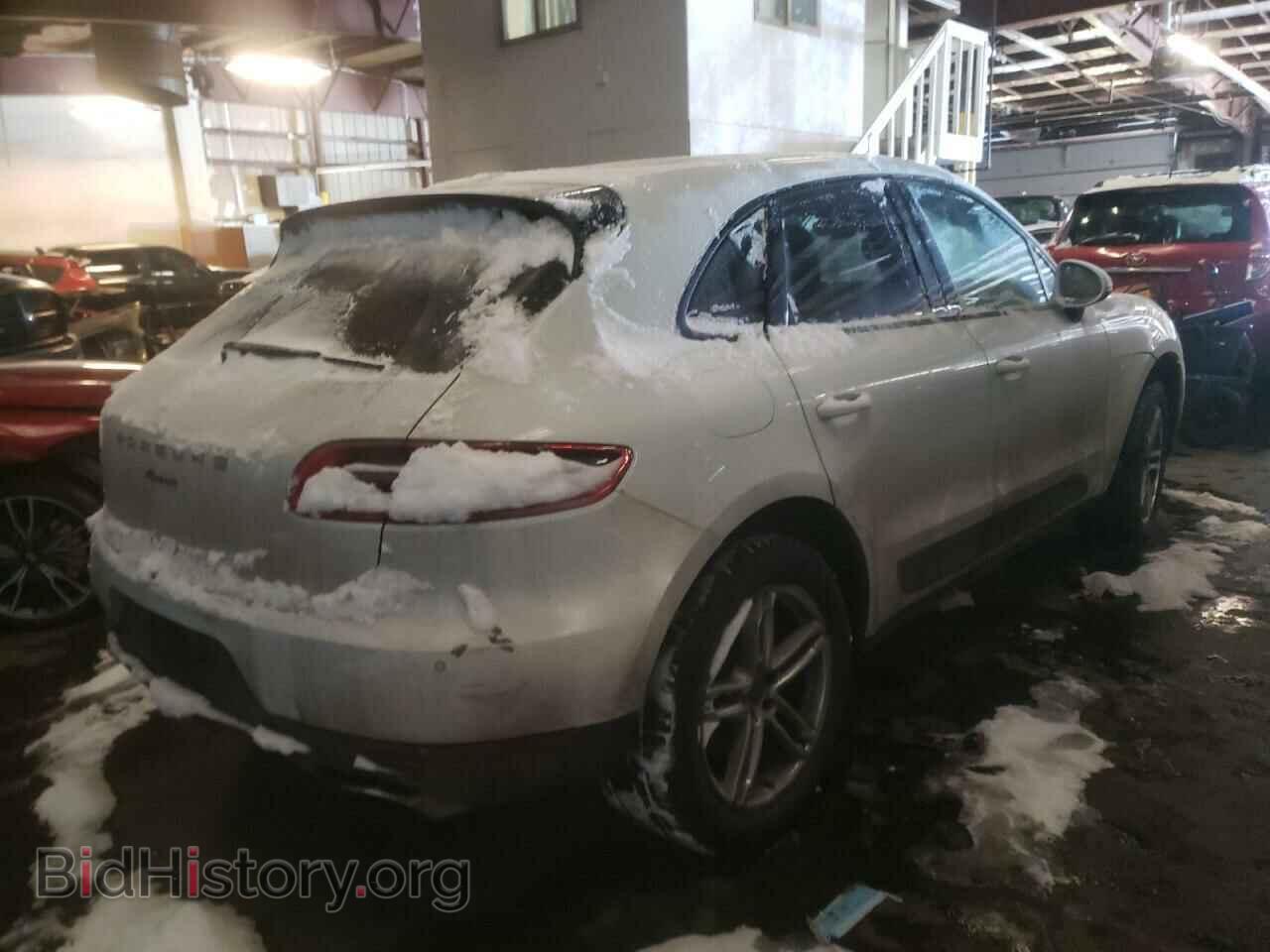 2017 PORSCHE MACAN - VIN: WP1AA2A57HLB05912 - Photo 4