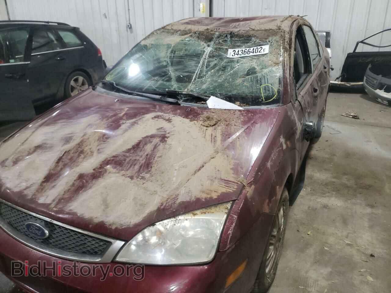 2007 FORD FOCUS - VIN: 1FAFP34N97W330438 - Photo 9