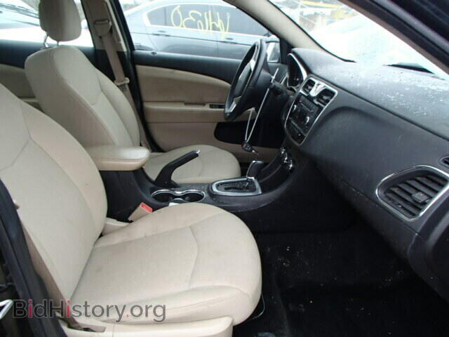 2012 CHRYSLER 200 - VIN: 1C3CCBBB8CN241640 - Фото 5