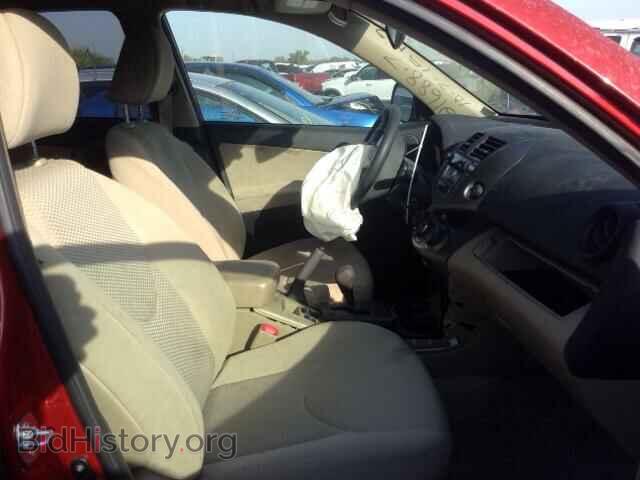 2011 TOYOTA RAV4 - VIN: JTMBF4DV9BD042117 - Фото 5