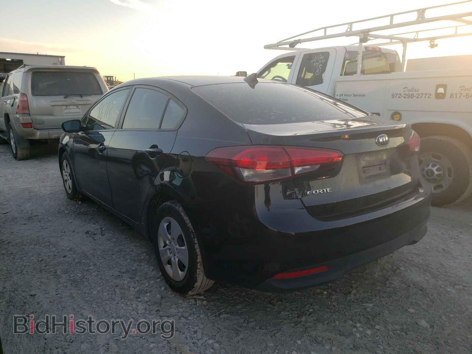 2017 KIA FORTE - VIN: 3KPFK4A72HE054930 - Photo 3