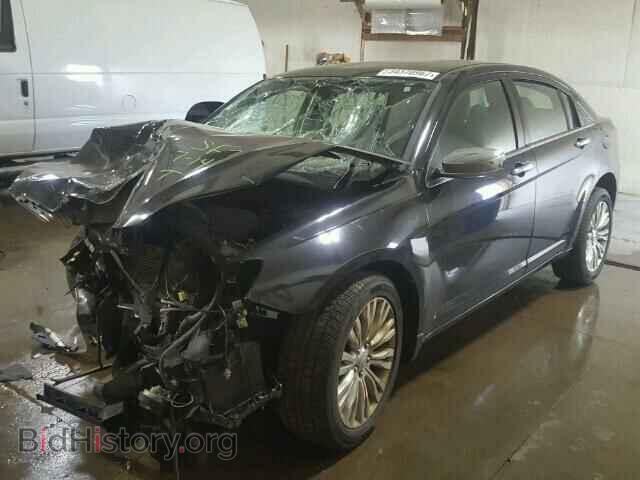 2011 CHRYSLER 200 - VIN: 1C3BC2FB2BN596937 - Photo 2