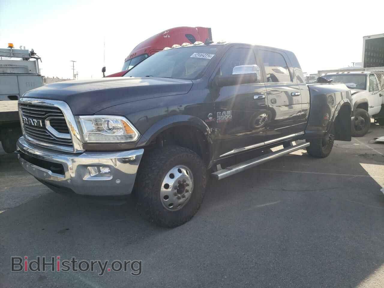 2016 RAM 3500 - VIN: 3C63RRNL1GG208623 - Фото 2