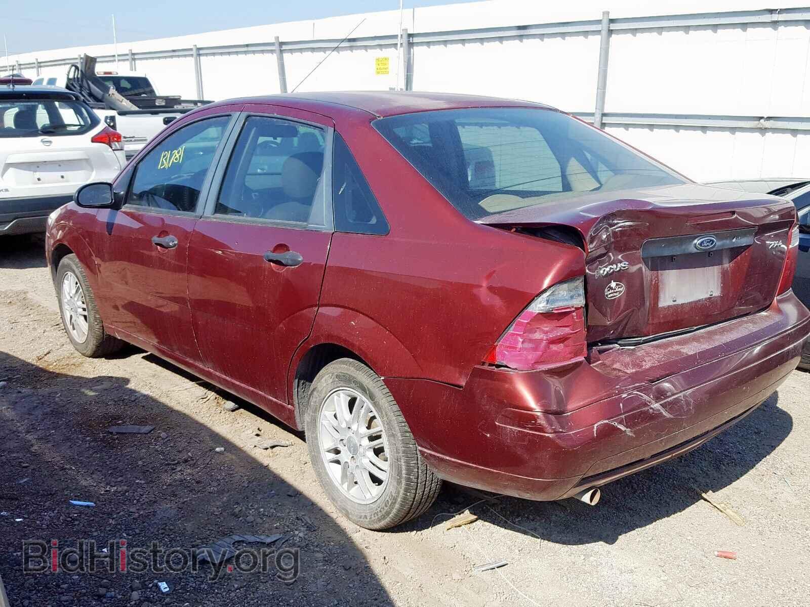 2006 FORD FOCUS - VIN: 1FAFP34N66W123049 - Фото 3