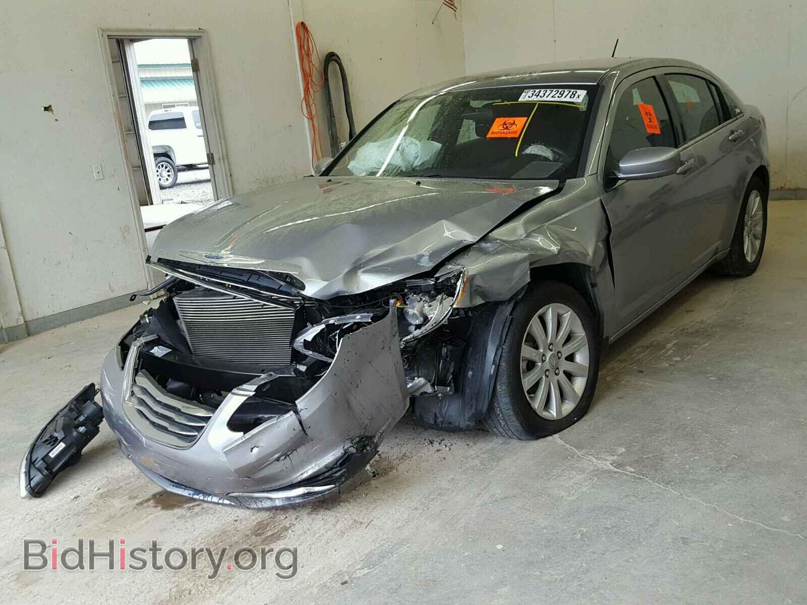 2013 CHRYSLER 200 - VIN: 1C3CCBBB0DN592348 - Photo 2