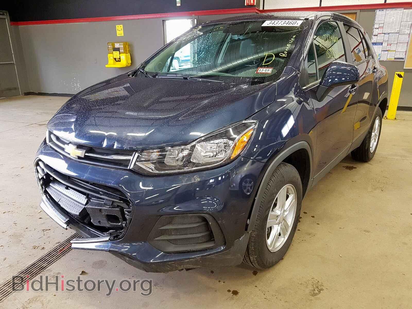 2019 CHEVROLET TRAX - VIN: 3GNCJNSB0KL286841 - Фото 2