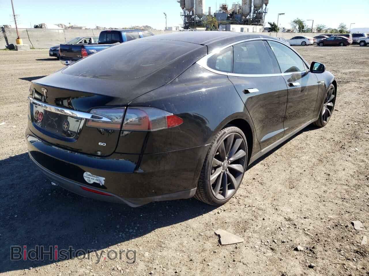 2014 TESLA MODEL S - VIN: 5YJSA1S19EFP52452 - Фото 4