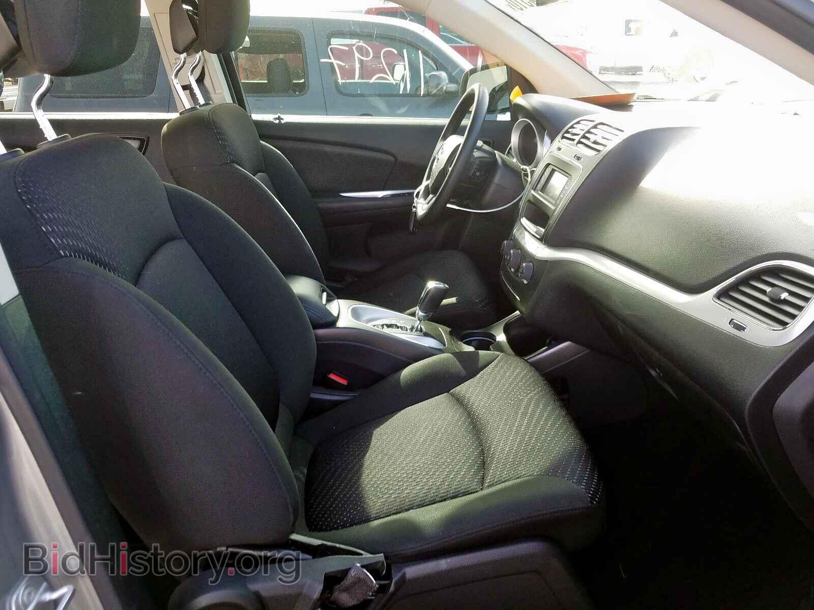 2019 DODGE JOURNEY - VIN: 3C4PDCAB5KT820780 - Фото 5