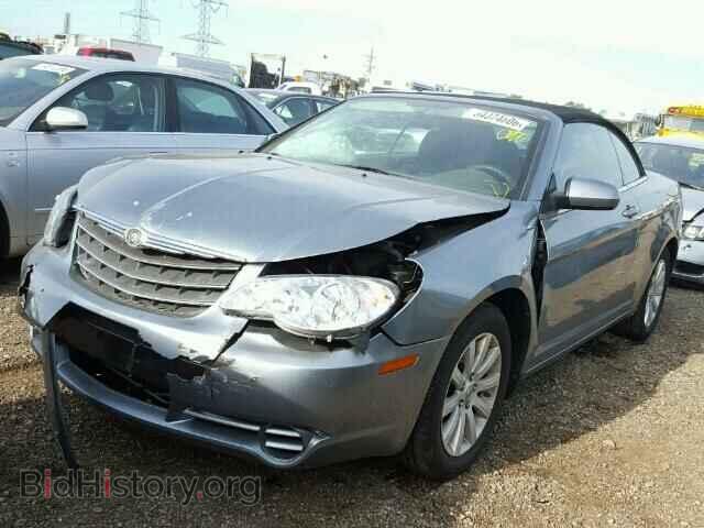 2010 CHRYSLER SEBRING - VIN: 1C3BC5ED6AN166041 - Фото 2