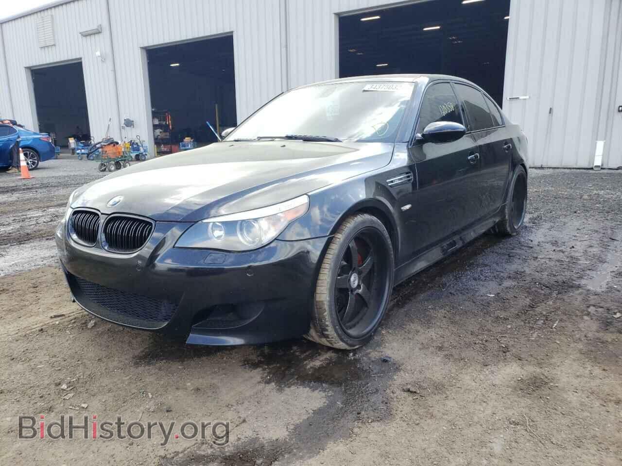 2006 BMW M5 - VIN: WBSNB93536B583567 - Фото 2