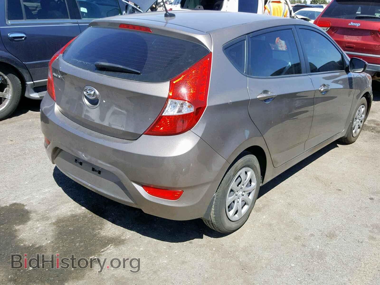 2013 HYUNDAI ACCENT - VIN: KMHCT5AE6DU112372 - Фото 4