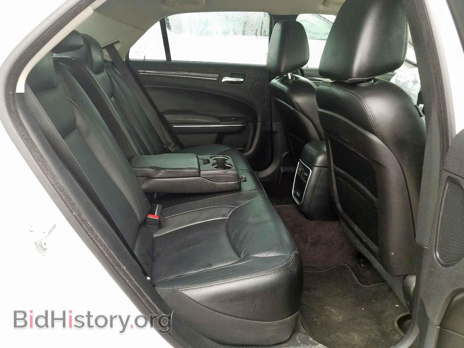 2017 CHRYSLER 300 - VIN: 2C3CCAAG2HH552391 - Фото 6