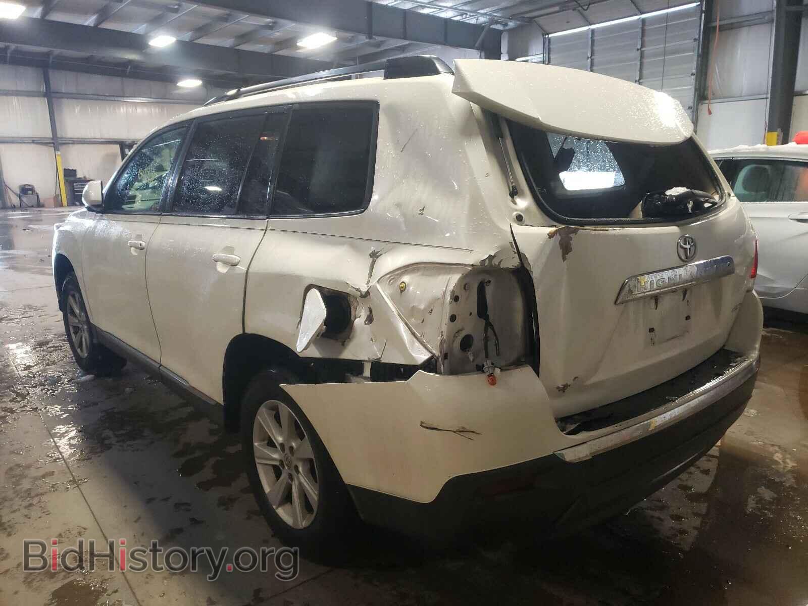 2013 TOYOTA HIGHLANDER - VIN: 5TDBK3EH2DS222285 - Фото 3