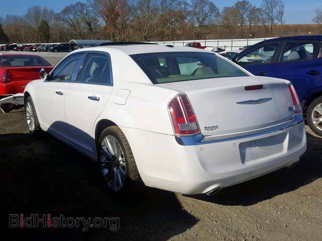 2011 CHRYSLER 300 - VIN: 2C3CA6CT3BH563050 - Фото 3