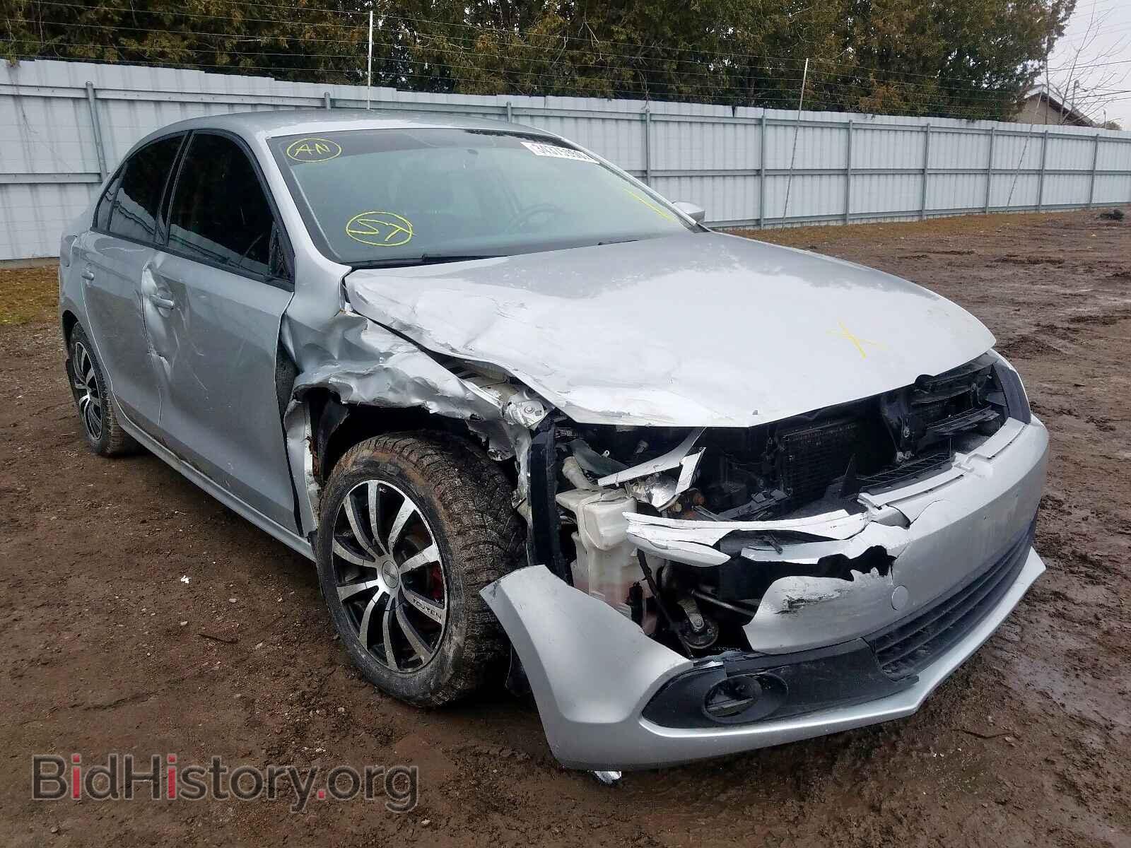 Фотография 3VWDL7AJ6EM240695 - VOLKSWAGEN JETTA 2014