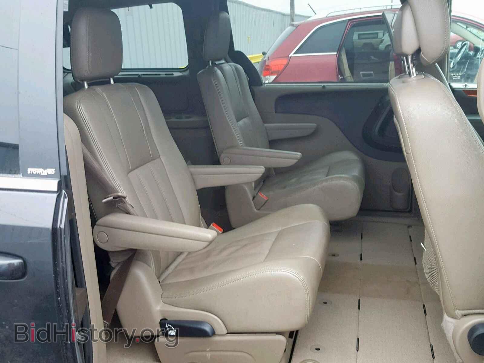 2014 CHRYSLER TOWN & COU - VIN: 2C4RC1BG6ER280177 - Фото 6