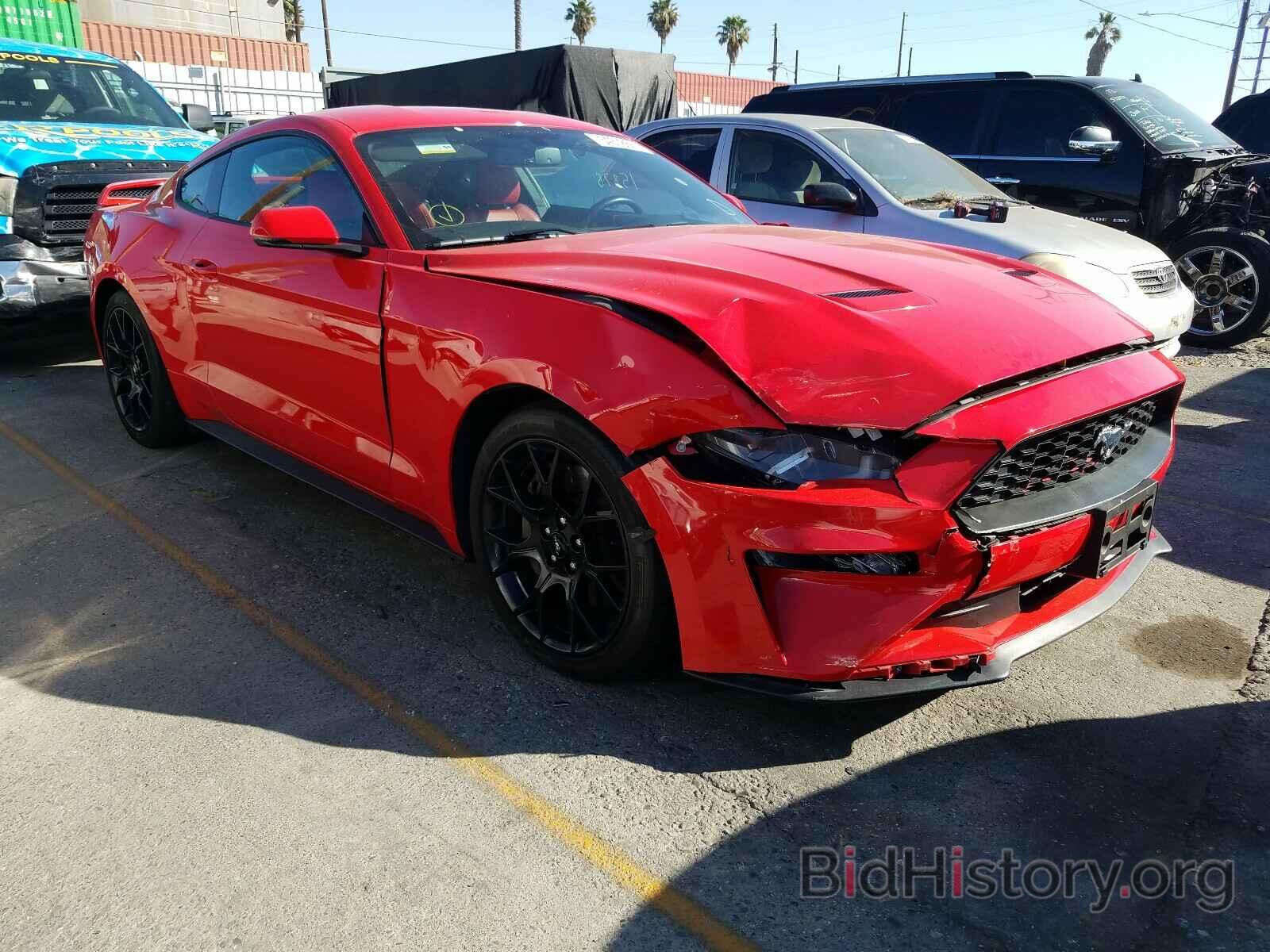 Photo 1FA6P8TH8J5163690 - FORD MUSTANG 2018