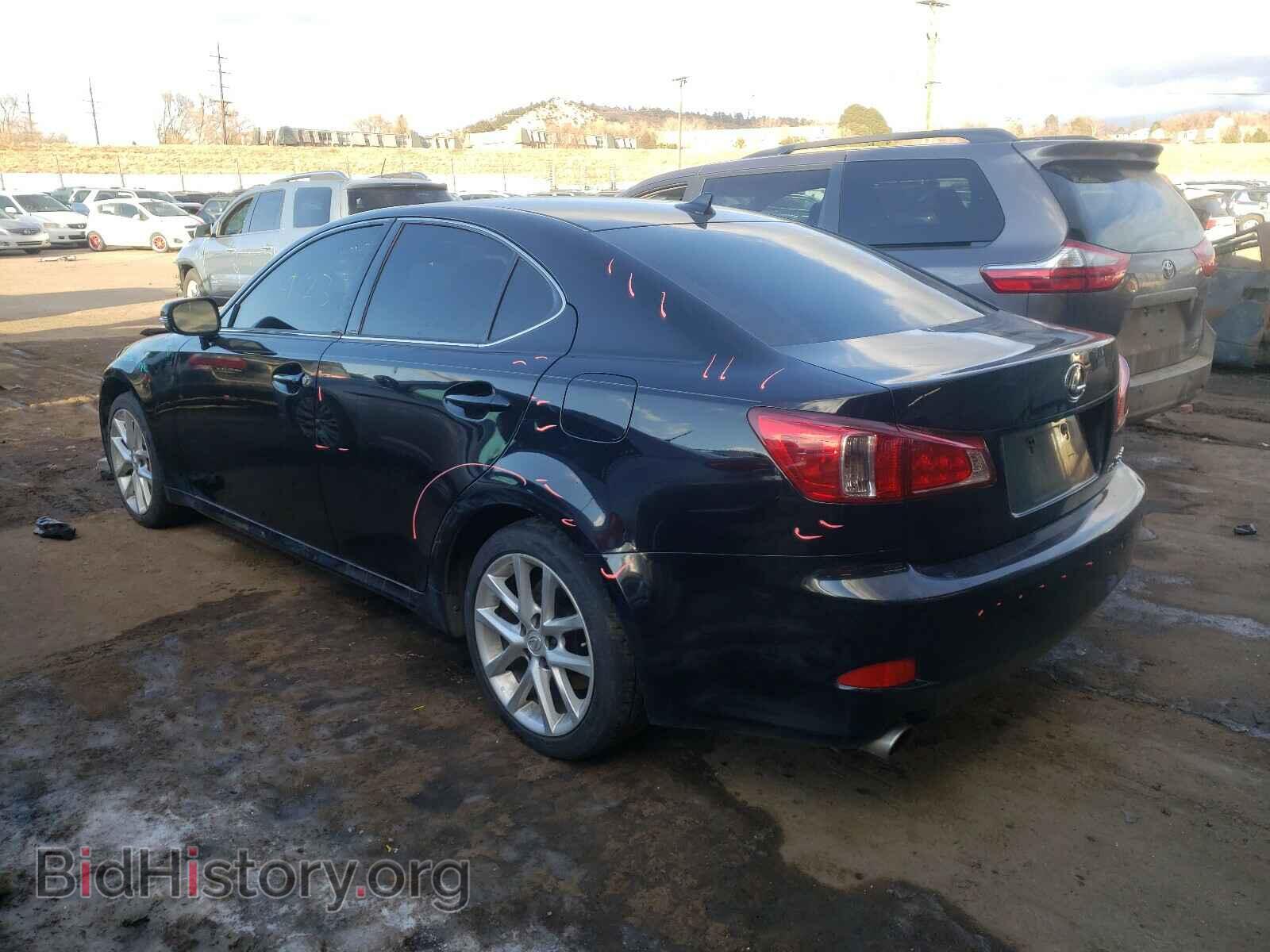 2011 LEXUS IS - VIN: JTHCE5C22B5001776 - Фото 3