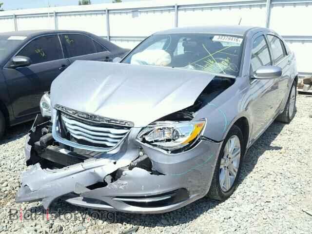 2013 CHRYSLER 200 - VIN: 1C3CCBAB1DN687034 - Фото 2