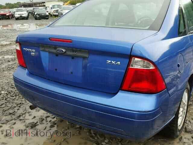 2005 FORD FOCUS - VIN: 1FAFP34N95W106485 - Фото 9