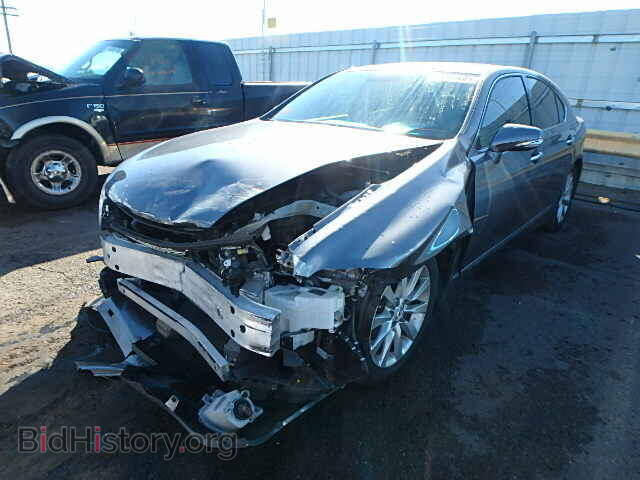 2012 LEXUS LS460 - VIN: JTHBL5EF5C5112874 - Photo 2