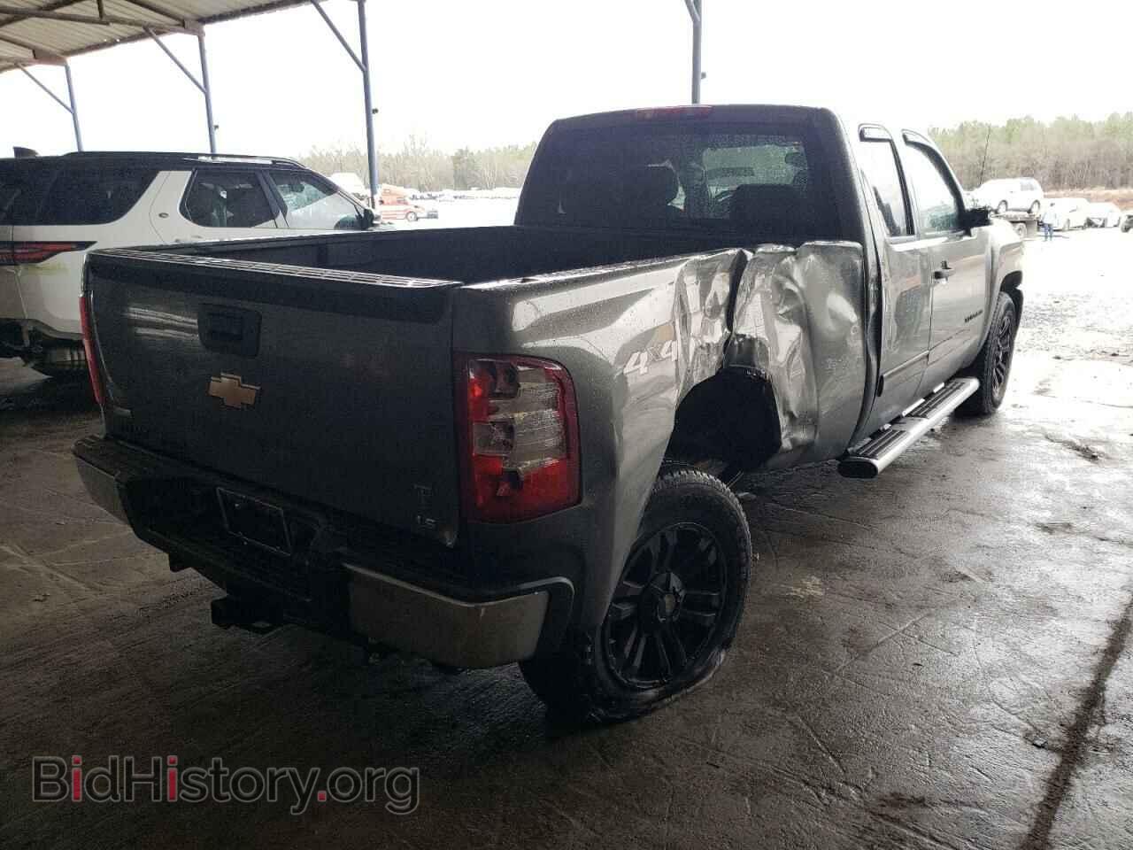 2011 CHEVROLET SILVERADO - VIN: 1GCRKREA4BZ120504 - Фото 4