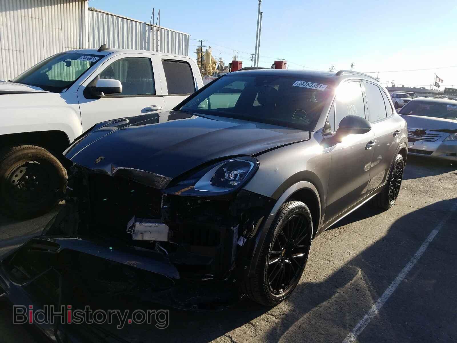 2019 PORSCHE CAYENNE - VIN: WP1AA2AY7KDA18832 - Фото 2