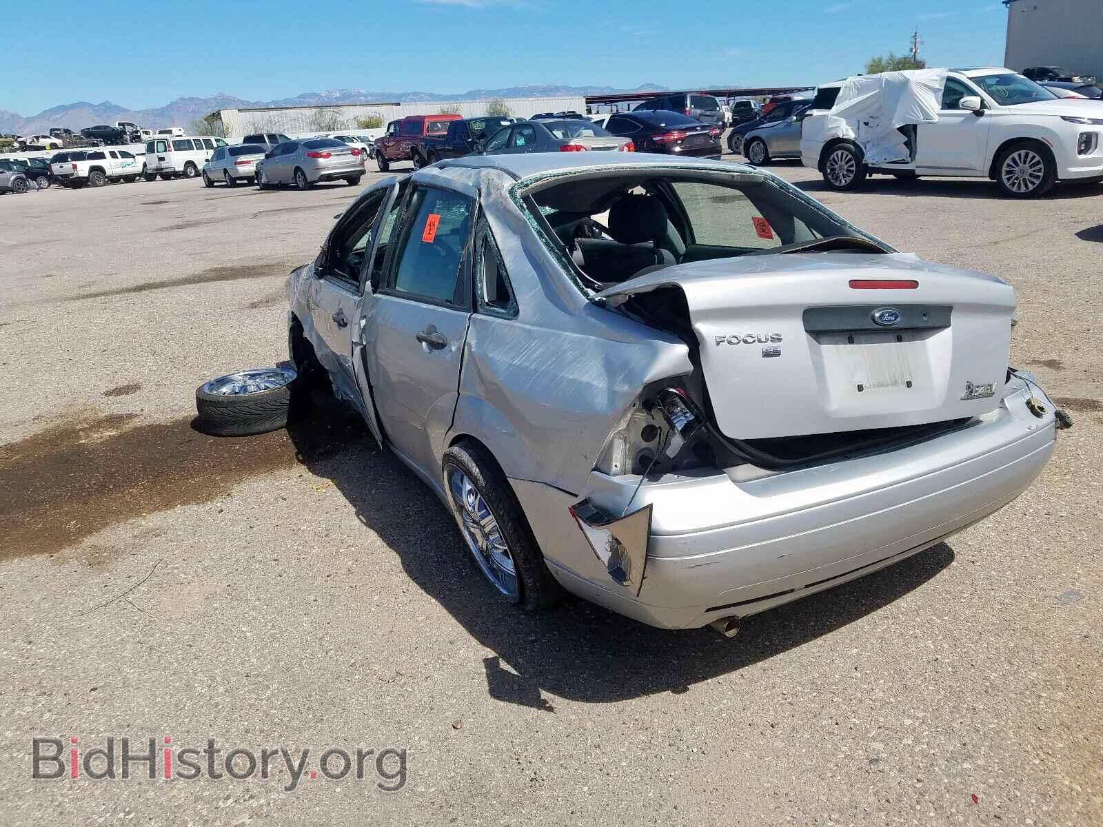 2007 FORD FOCUS - VIN: 1FAFP34N47W155905 - Фото 3