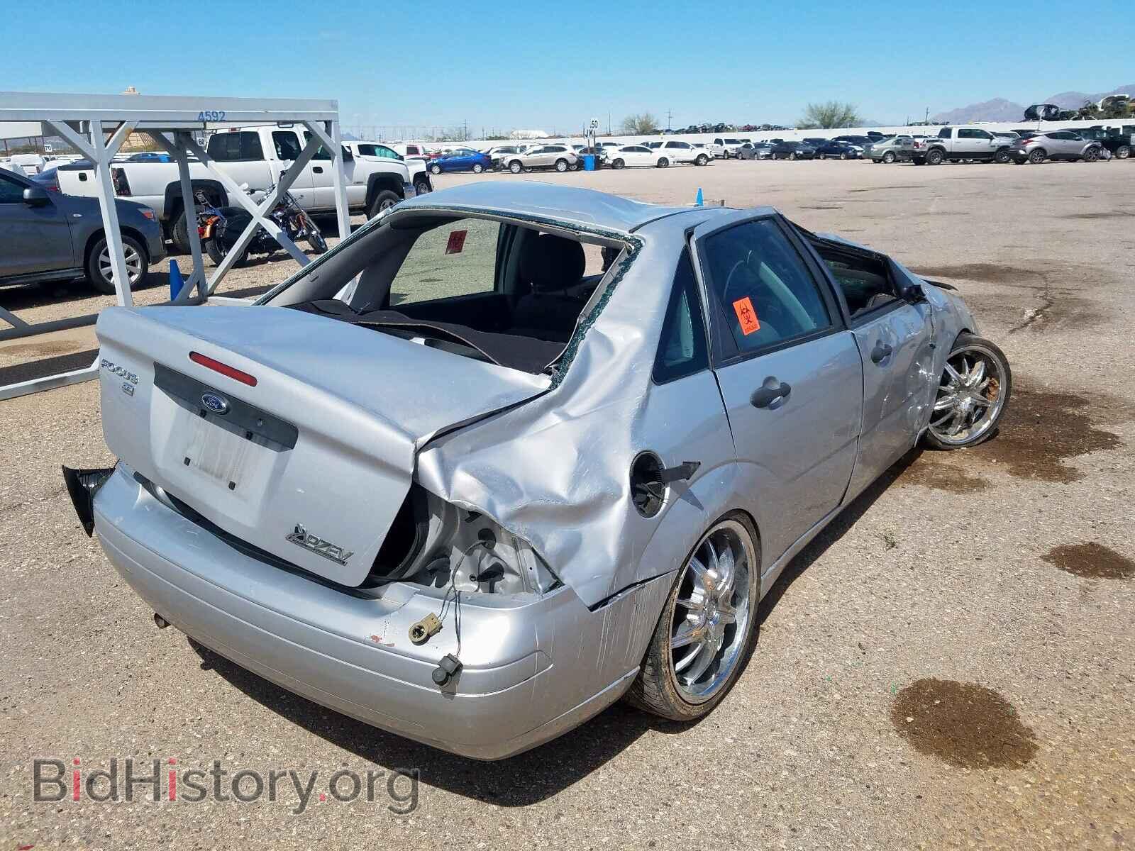 2007 FORD FOCUS - VIN: 1FAFP34N47W155905 - Фото 4