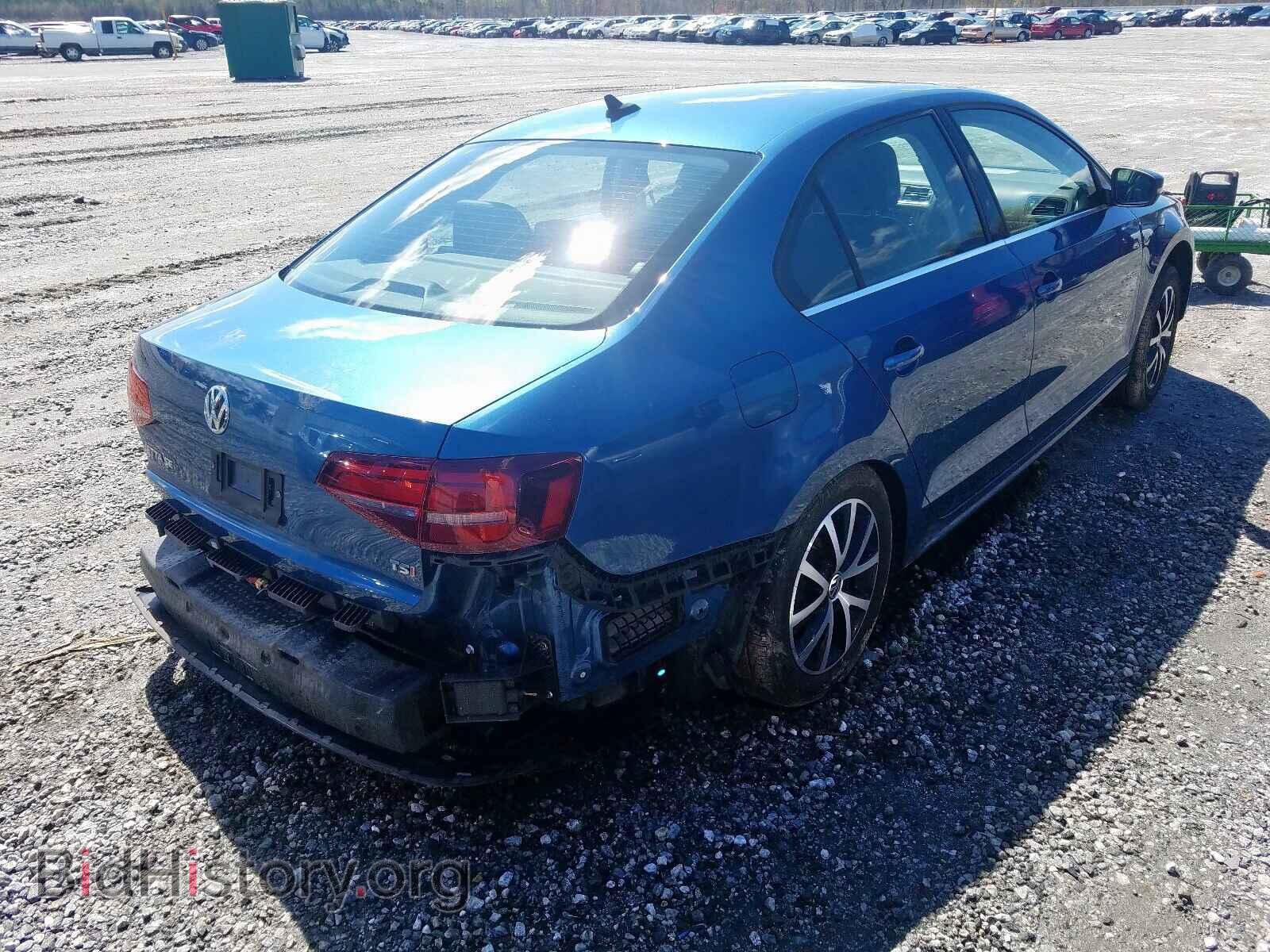 2017 VOLKSWAGEN JETTA - VIN: 3VWDB7AJ4HM219772 - Фото 4