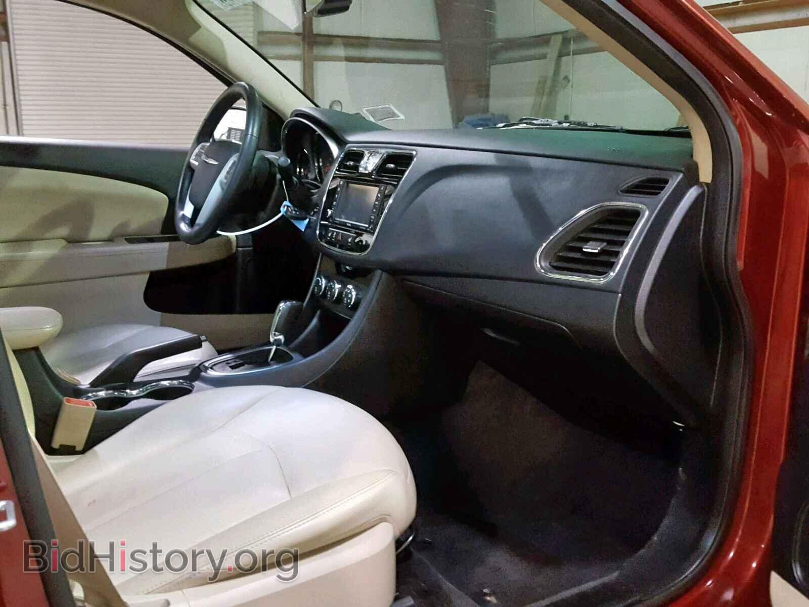 2012 CHRYSLER 200 - VIN: 1C3CCBCB3CN178414 - Фото 5