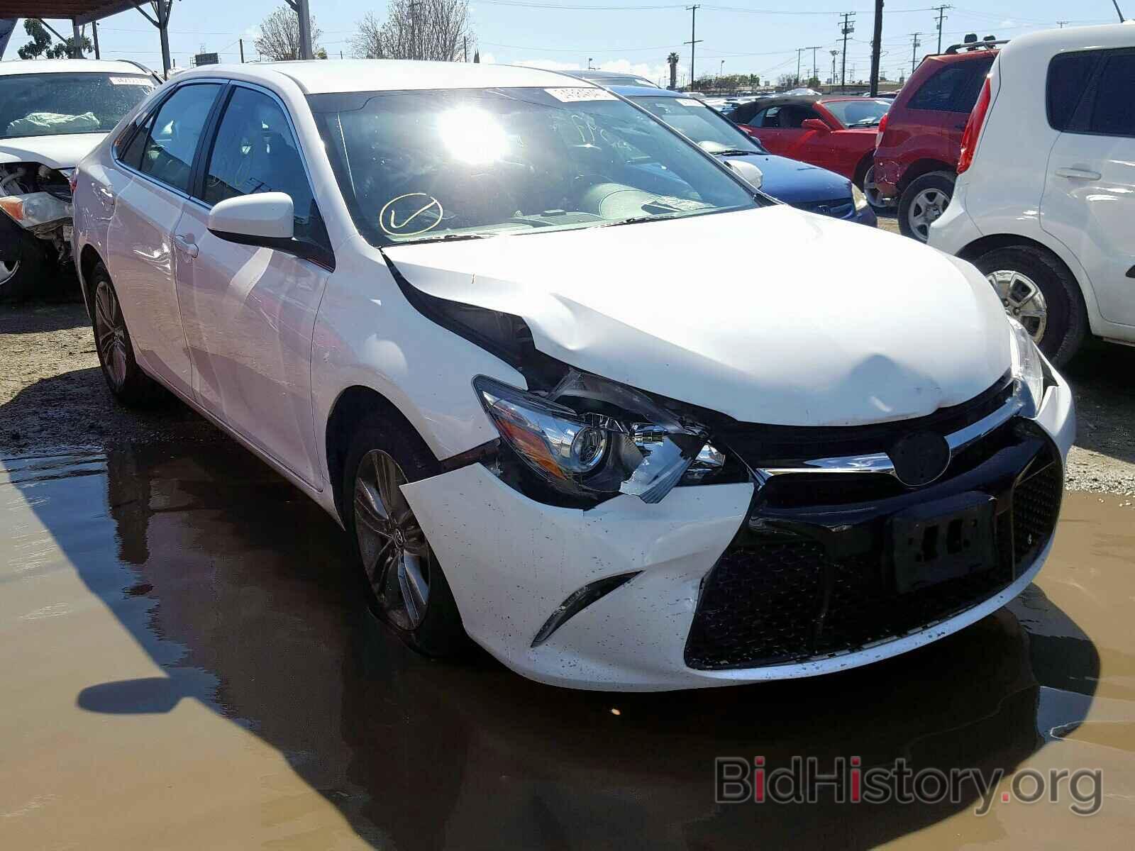 Photo 4T1BF1FK9HU451773 - TOYOTA CAMRY 2017