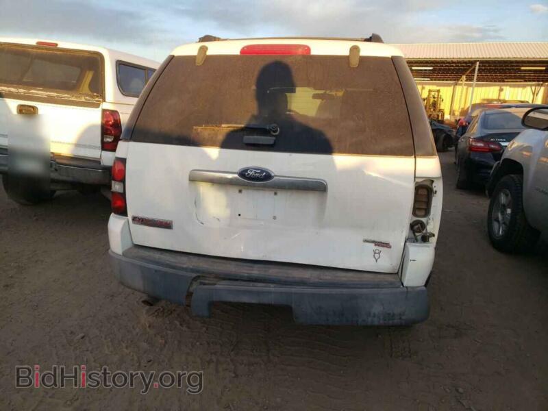 2006 Ford EXPLORER (VIN 1FMEU73836UB08873) — photo 9 of 10
