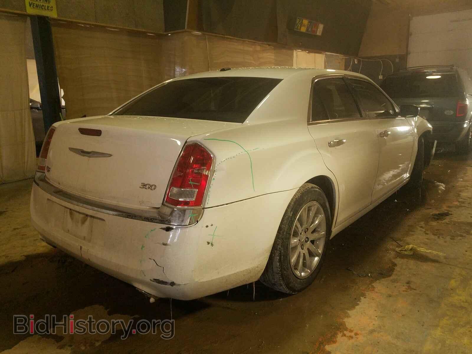 2012 CHRYSLER 300 - VIN: 2C3CCACG5CH223268 - Фото 4