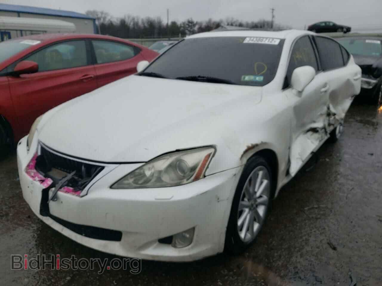 2010 LEXUS IS - VIN: JTHCF5C20A5042242 - Фото 2