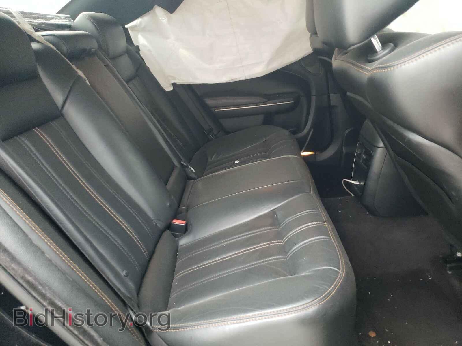 2017 CHRYSLER 300 - VIN: 2C3CCABG5HH668750 - Фото 6