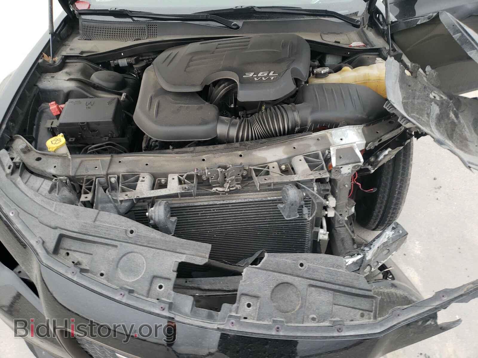 2017 CHRYSLER 300 - VIN: 2C3CCABG5HH668750 - Фото 7
