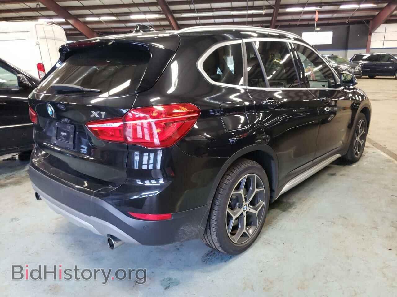 2018 BMW X1 - VIN: WBXHT3C35J5F92197 - Фото 4