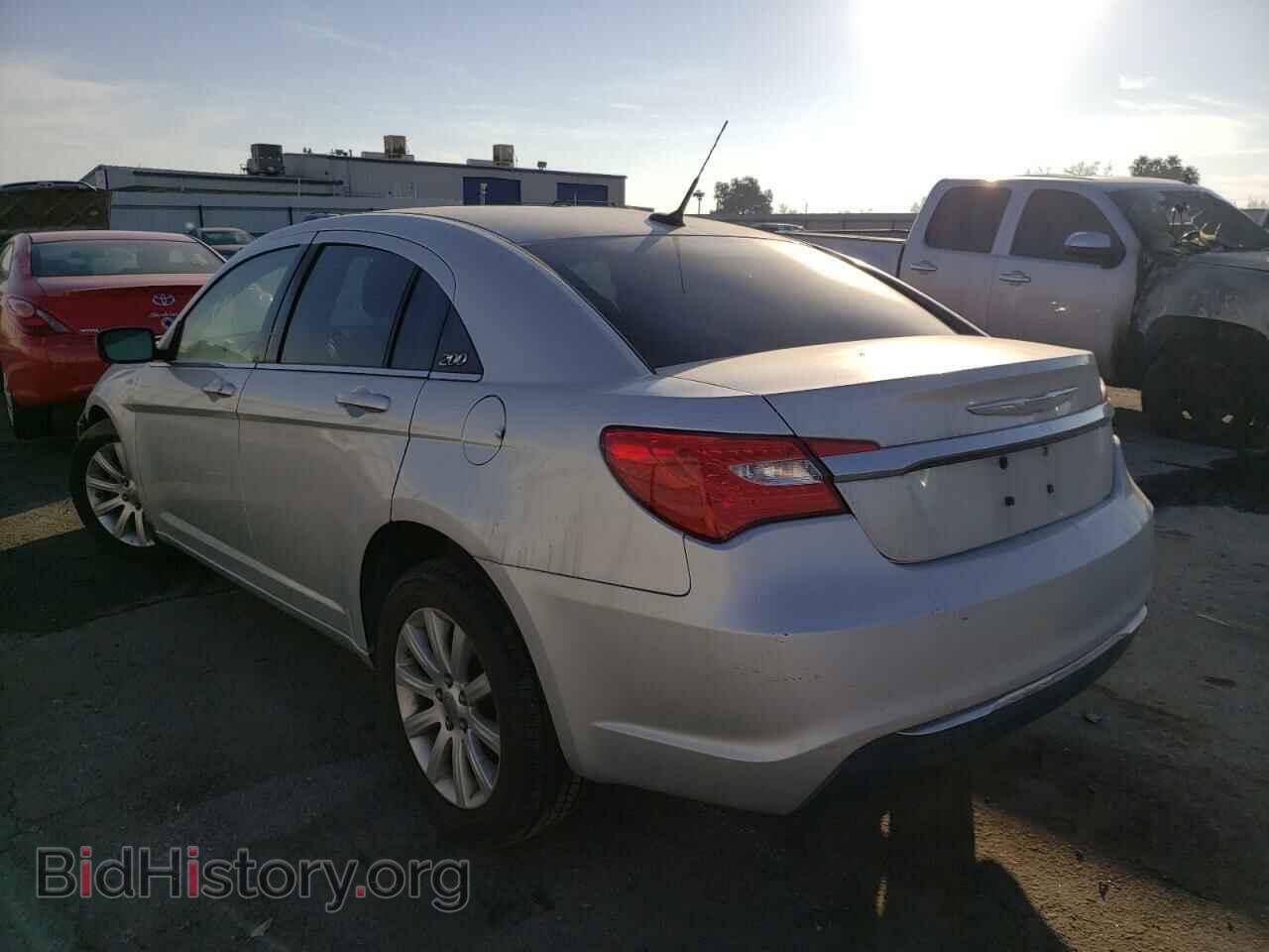 2011 CHRYSLER 200 - VIN: 1C3BC1FB1BN547805 - Фото 3