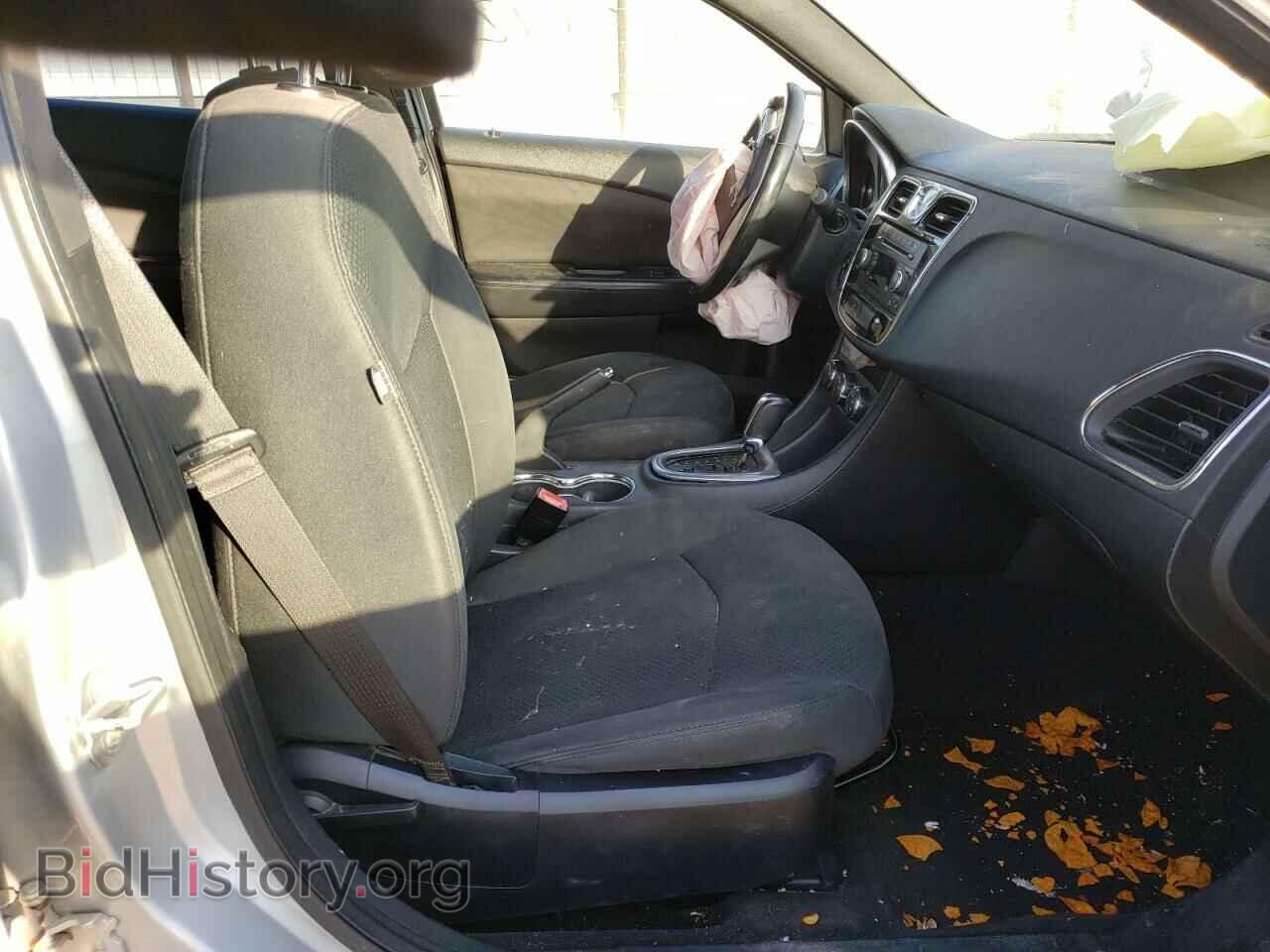 2011 CHRYSLER 200 - VIN: 1C3BC1FB1BN547805 - Фото 5