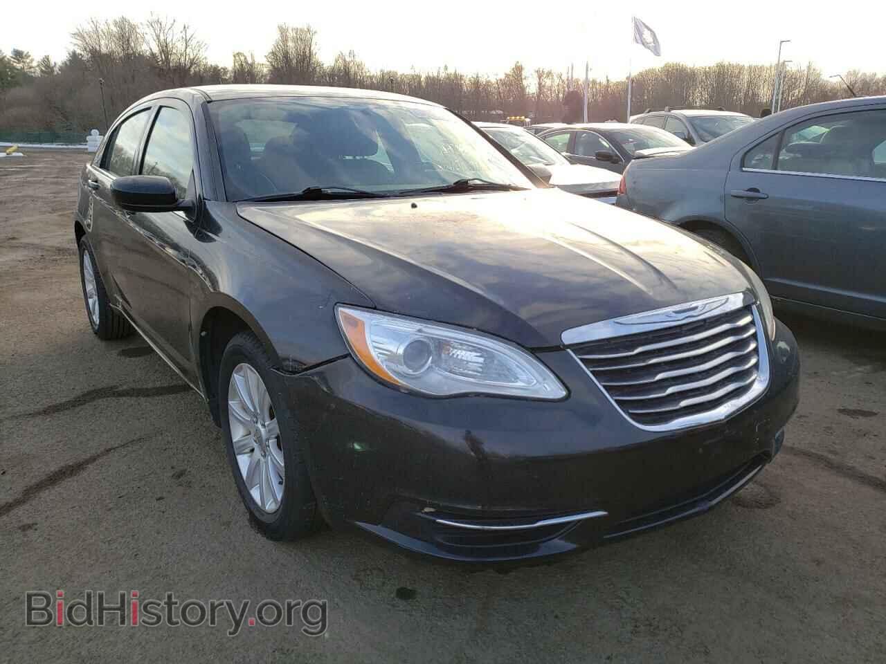 Photo 1C3BC1FB3BN543285 - CHRYSLER 200 2011