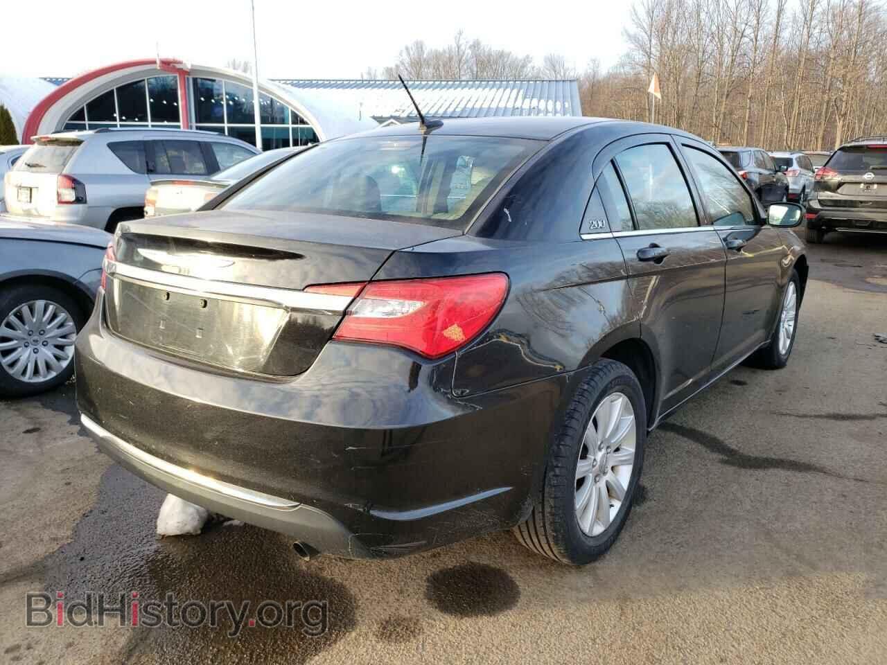 2011 CHRYSLER 200 - VIN: 1C3BC1FB3BN543285 - Фото 4