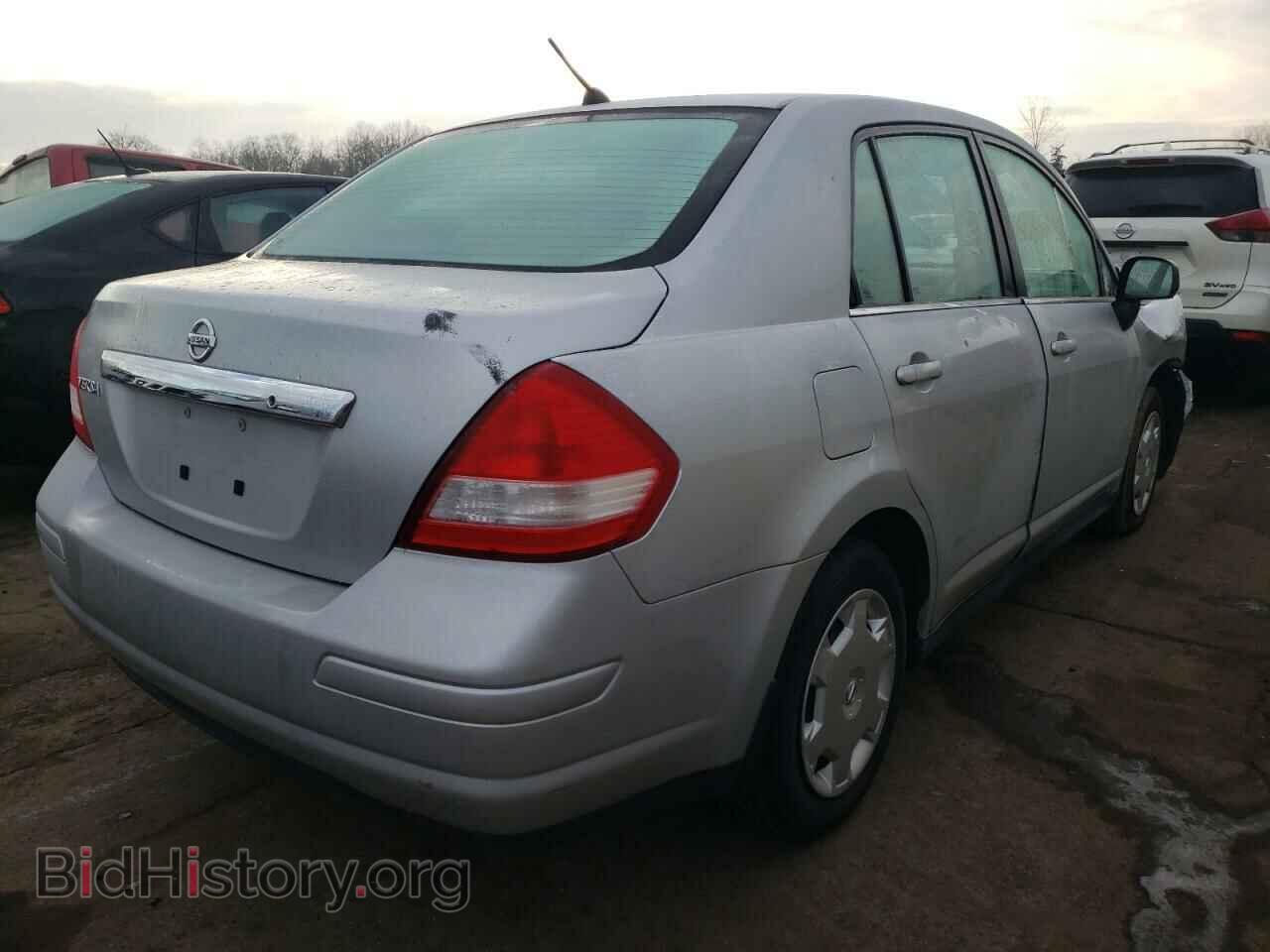 2009 NISSAN VERSA - VIN: 3N1BC11E89L382359 - Фото 4