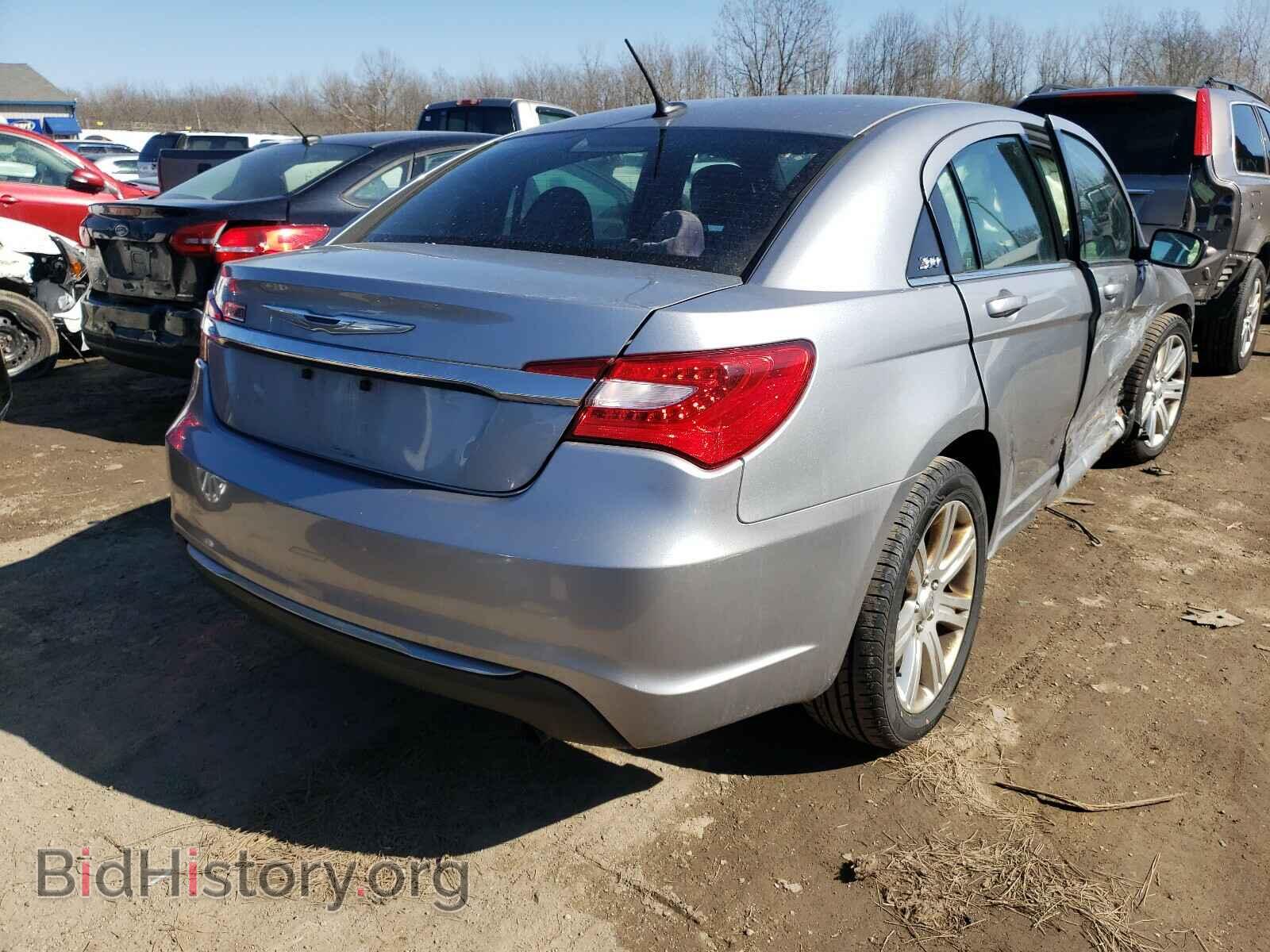 2013 CHRYSLER 200 - VIN: 1C3CCBBB4DN610138 - Фото 4