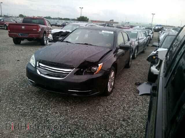 2011 CHRYSLER 200 - VIN: 1C3BC1FB4BN623436 - Фото 2