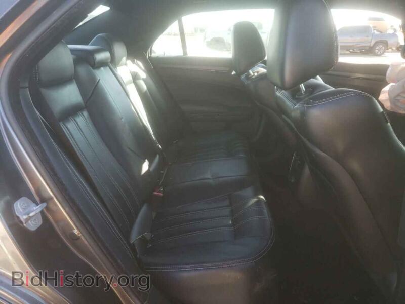 2014 Chrysler 300 (VIN 2C3CCAGG7EH384833) — фото 6 из 10